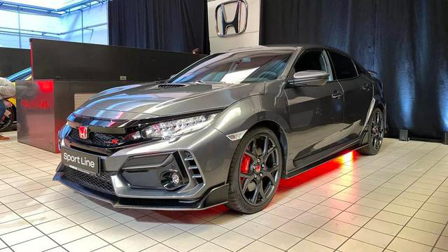 本田思域Type R Sport Line抛弃了巨大的机翼