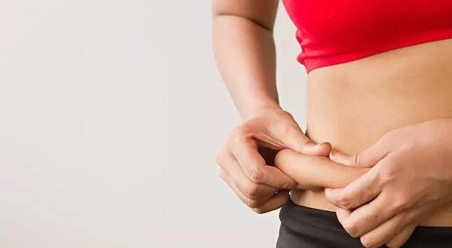 刘亦菲晒马甲线,紧身衣秀腹肌,微胖的神仙姐姐瘦回来啦！