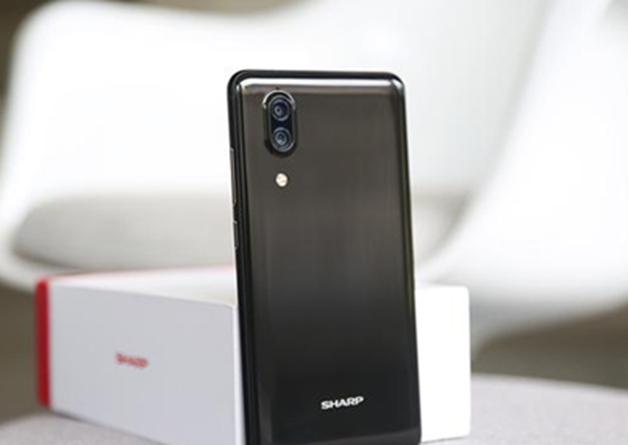 评测黑莓KEYone及夏普AQUOS S2手机好不好