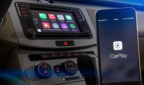 WhatsApp通过完整的免提消息到达Apple CarPlay