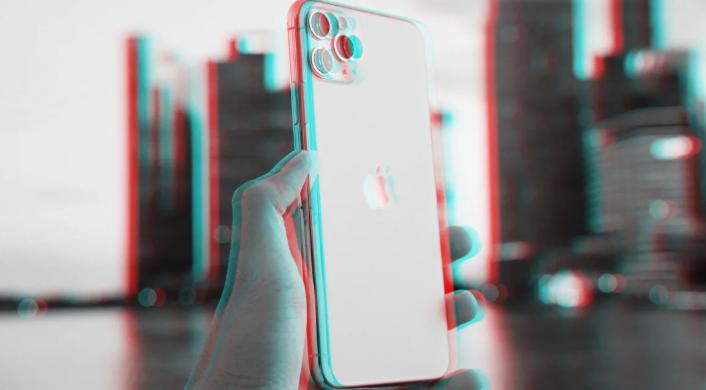 下一代iPhone将配备面向世界的3D相机