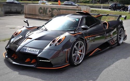 Pagani Imola是一款价值540万美元827马力专注于赛道的超级跑车