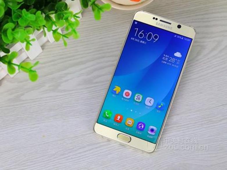 三星Galaxy Note 7s爆炸式增长每个人都有一个关于为什么的理论