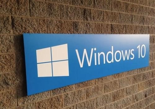 下一个Windows 10看起来像一个夜间模式可以减少蓝色