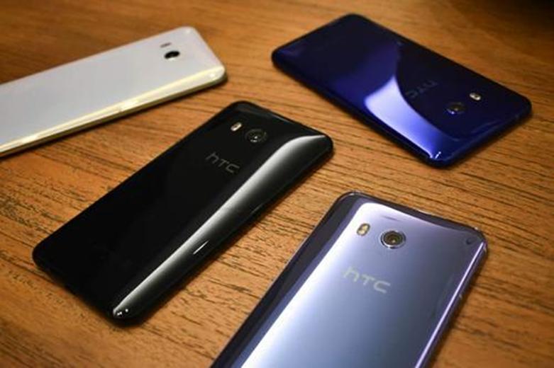 HTC U11动手操作—可压缩的全玻璃设备支持双热字