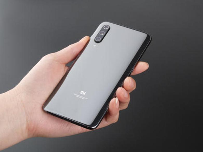 小米Mi 6以一半的价格超过了Galaxy S8