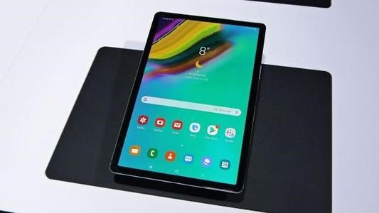 三星Galaxy Tab S6 Lite在商店里有完整的价格