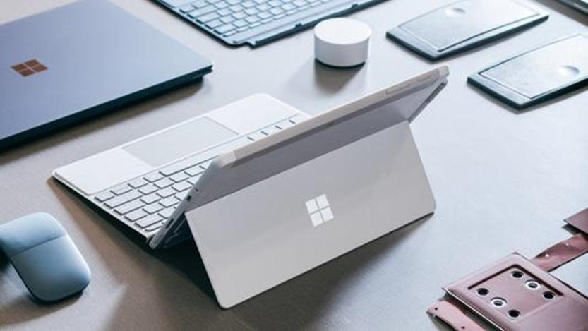 微软诱使人们通过Windows 10 nag屏幕使用其更多服务