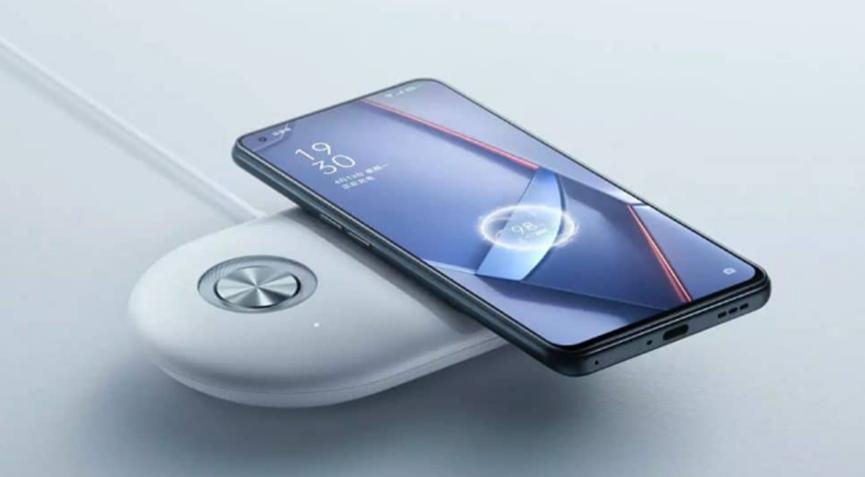 OPPO Ace2 5G是OPPO Reno Ace的直接继承者