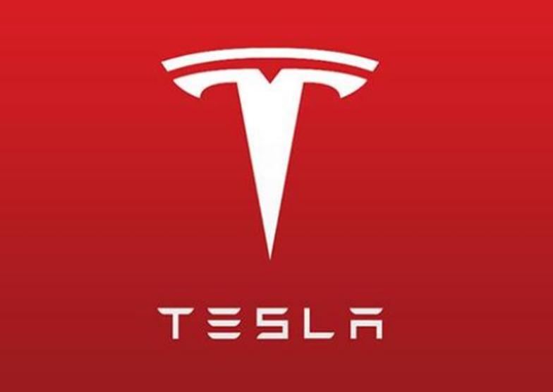 特斯拉对新的交通信号灯和停车标志功能发出强烈的测试警告