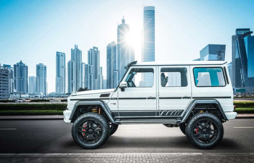 Brabus 700 4×4 2 SUV是基于梅赛德斯G 63越野的升级版本