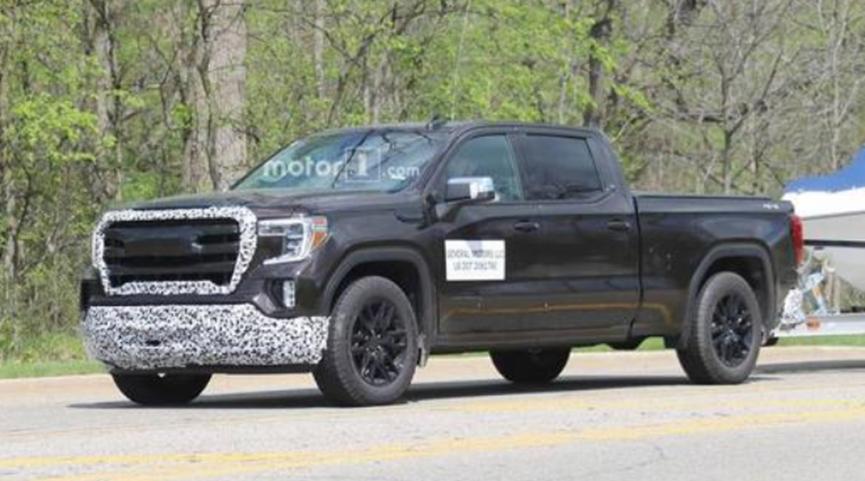 2019 GMC Sierra Elevation提供全新的2.7L涡轮发动机