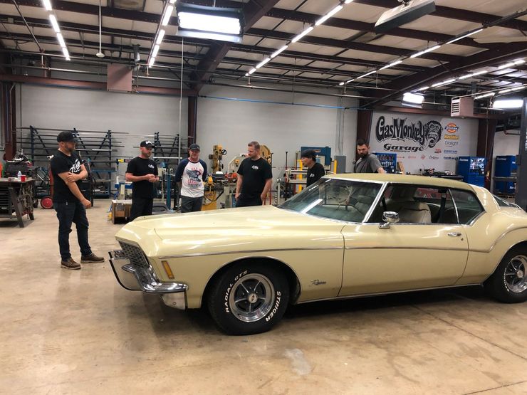 Gas Monkey Garage 1972年的Buick Riviera的SEMA背后的真实故事