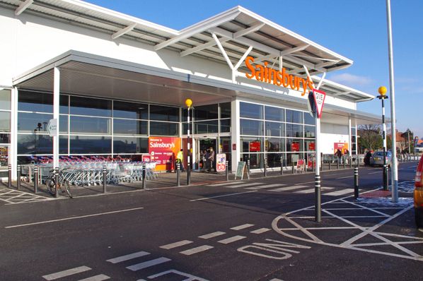 超市收入房地产投资信托基金（RE）和BA将收购Sainsbury投资组合的1.144亿欧元股份（GB）