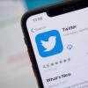 Twitter的事实检查导致特朗普对社交媒体的抨击；总统威胁监管