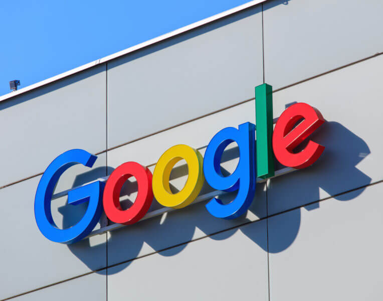 Google在图片搜索结果中添加了事实检查标签，以帮助验证内容