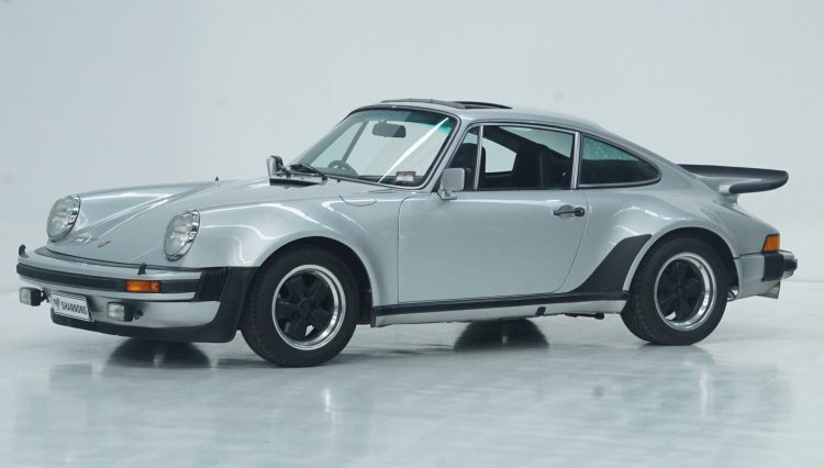 99yo发烧友拥有的1972年原始保时捷911E 2.4