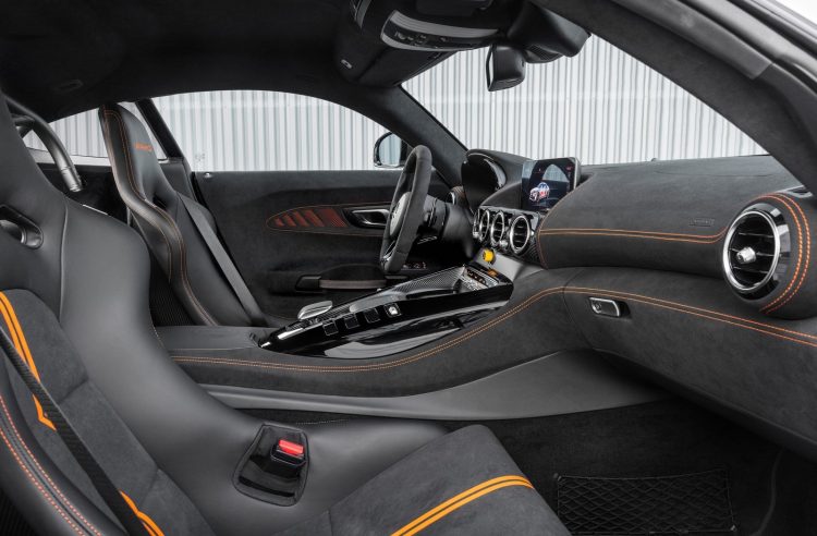 梅赛德斯AMG GT黑色系列亮相，迄今最强劲的V8