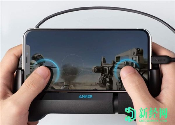 Anker PowerCore Play 6K是适用于iOS和Android的游戏控制器，风扇和移动电源