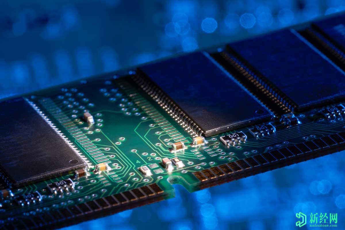 三星展示采用EUV技术的新型16GB移动RAM