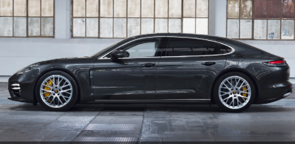 2021保时捷Panamera Turbo S E-Hybrid带来更多动力和扭矩