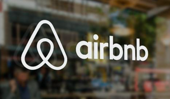 前苹果设计师乔尼·艾夫（Jony Ive）将与Airbnb合作