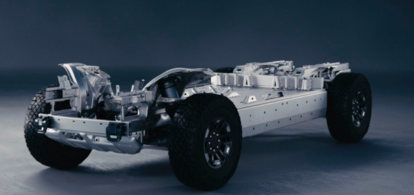 2022 GMC悍马EV Edition 1包含24个Ultium模块和350 kW充电能力
