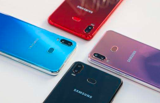 据说三星Galaxy  A02s配备三后置摄像头和高通Snapdragon  450处理器