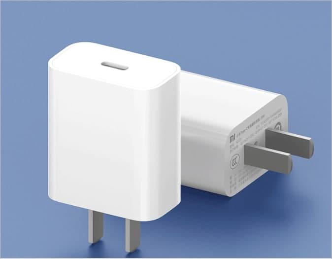 小米推出了与iPhone  12兼容的20W  USB-C快速充电器