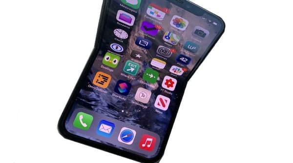 可折叠iPhone有望2022年9月发布 富士康正在进行测试