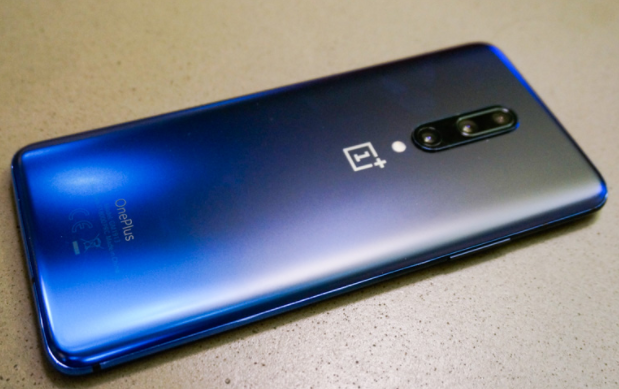 OnePlus延迟OnePlus 7和7T型号的Android 11补丁