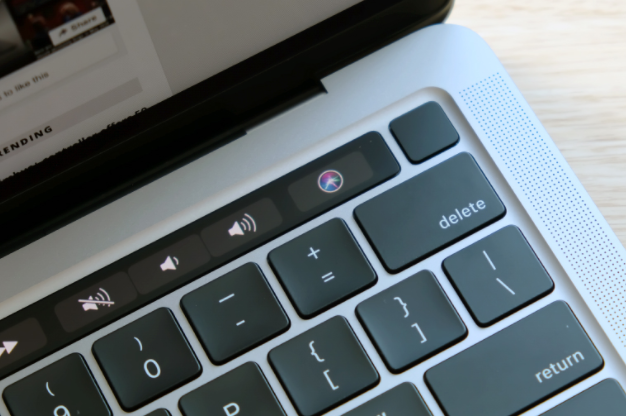 苹果表示正在研究具有独立自适应显示器的键盘