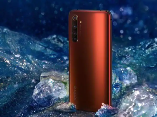 Realme V15配备65W快速充电的支持