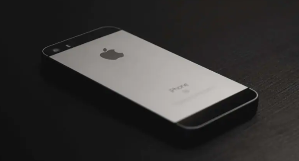 苹果iPhone 5s原型出现在Twitter曝光