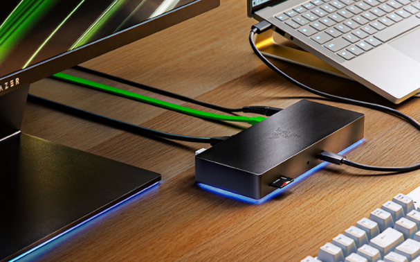雷蛇推出其10端口RGB USB扩展坞
