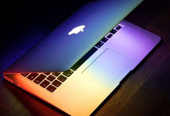 科技资讯:苹果将​​更换免费的MacBook Pro 2016/2017的电池