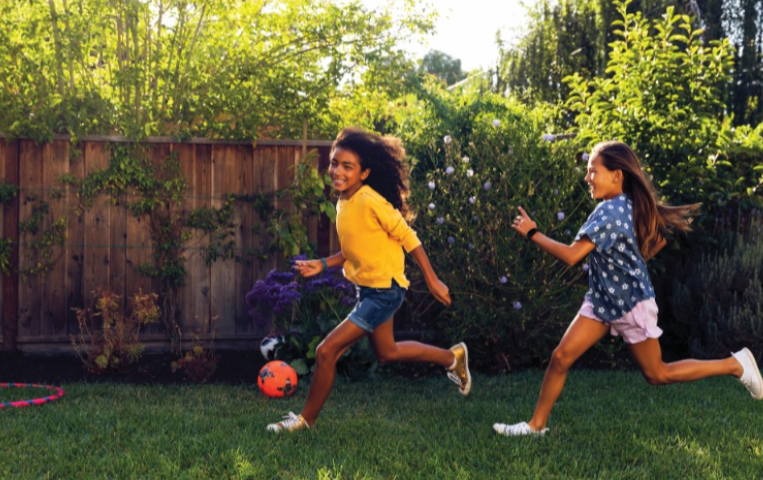 使用Fitbit Ace 3跟踪和监控孩子的健康和活动水平