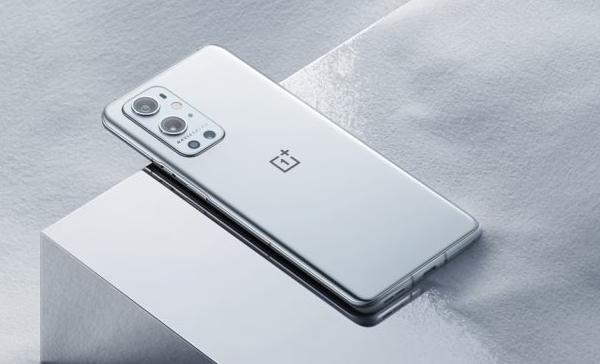 Oneplus  9 Pro支持50W无线充电