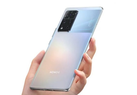 Oppo Reno 5 F有一个四摄像头系统