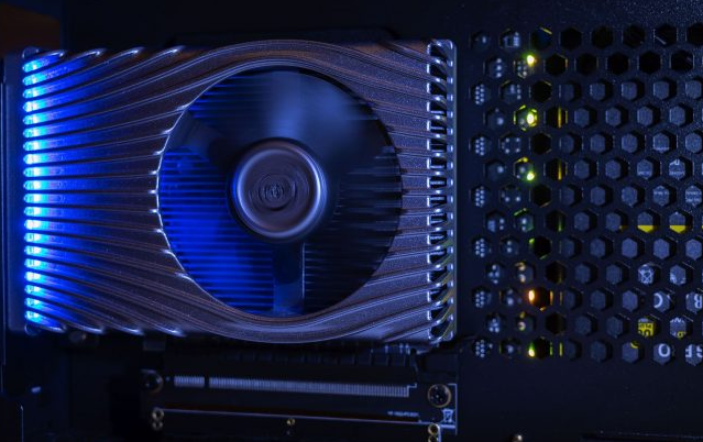 AMD和Nvidia的竞争对手：这是Intel Xe HPG