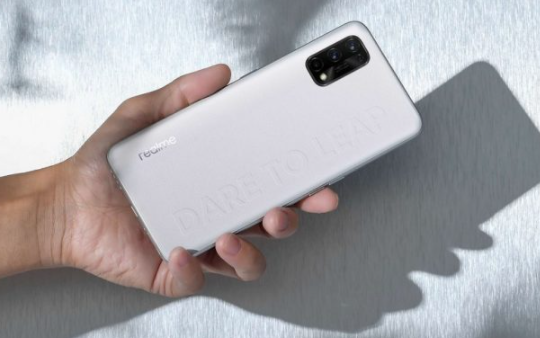 Realme Q3系列将于4月22日正式发布