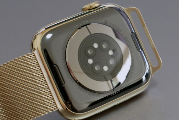 Apple Watch可能会提供几种与血液有关的健康功能