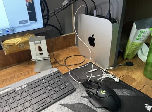 苹果最新的M1 Mac  mini，游戏桌面等。打折出售