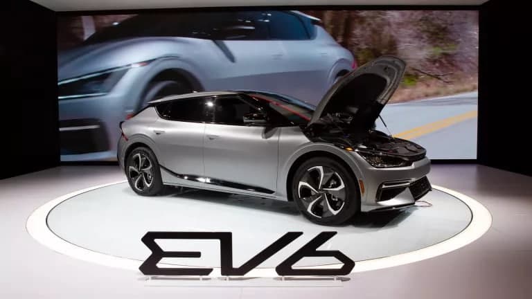 最新的电动汽车将在 2021 年芝加哥车展上展出，包括福特 F-150 Lightning、起亚 EV6、日产 Ariya、大众 ID.4 和吉普 4XE