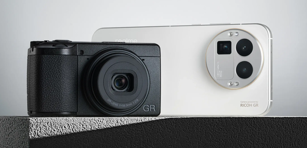 全方位无短板！真我GT8系列让你重新认识国产旗舰