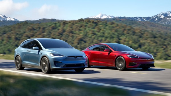 效仿Roadster模式!马斯克宣布将“开源”Model S与Model X
