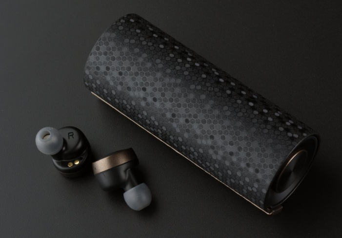 nova Flip S仅3488元起！HarmonyOS 6加持的潮流小折叠 双十一巨划算