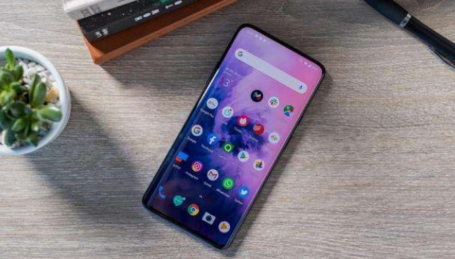 vivo X200 Ultra正式发布 “相机”中的V单 售6499元起