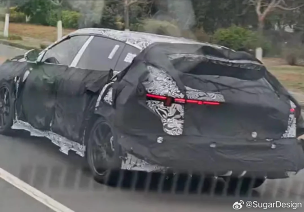 领克07旅行车首张谍照曝光 代号或为07GT 三季度发布？