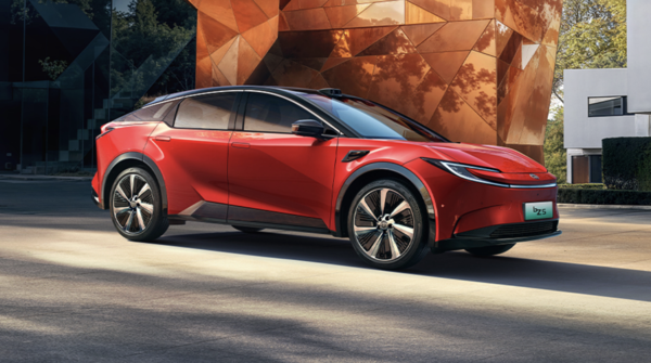 全系涨价1万!一汽丰田bZ5起售价调整为13.98万元